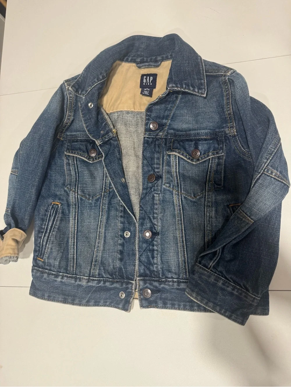 GAP Kids Denim Jean Jacket Size S 6-7 Classic Distressed Wash